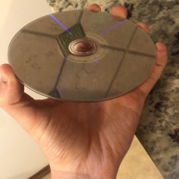 Nba 2k 22 ps4 in good condition🏀🏀 - Picture 4 of 4